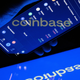 Imagen para el artículo titulado Millones de personas se convierten en falsos billonarios por un error en CoinMarketCap